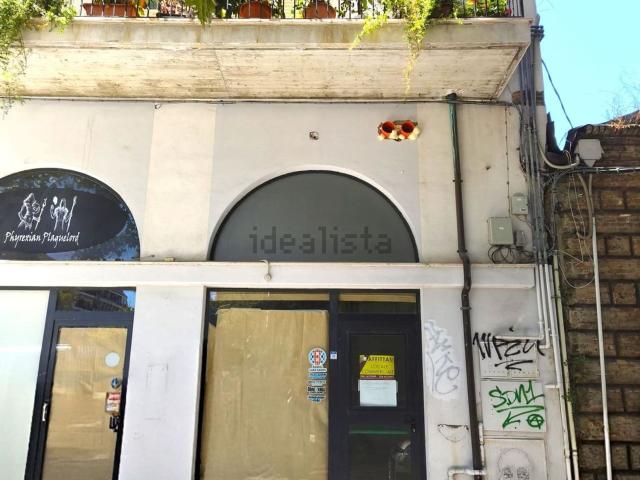 Locale Commerciale in affitto a Pescara, Abruzzo