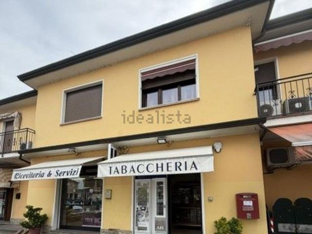 Locale Commerciale in affitto a Santa Maria Maddalena, Occhiobello