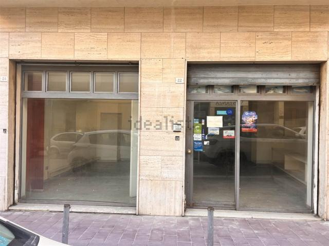 Locale Commerciale in affitto a Perriera, Sciacca