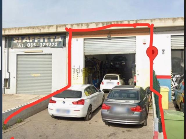 Locale Commerciale in affitto a Silvi, Abruzzo