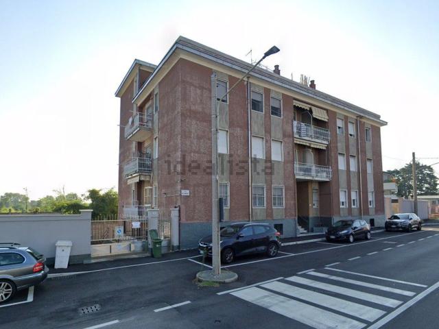 Locale Commerciale in affitto a Costa di San Giorgio, Legnano