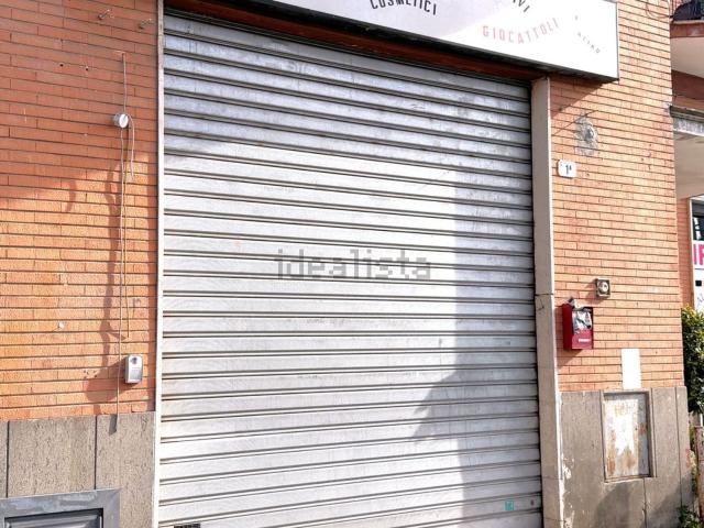 Locale Commerciale in affitto a Roma Capitale, Lazio