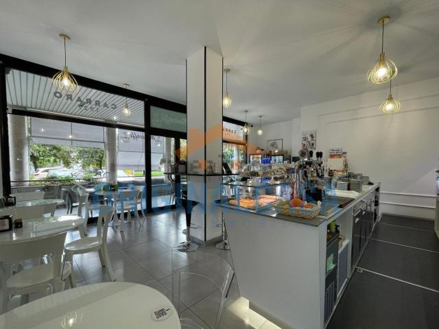 Locale Commerciale in affitto a Zona Centro, Brescia