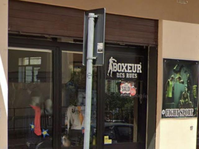 Locale Commerciale in affitto a Calabria, Catanzaro