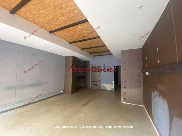 Locale Commerciale in affitto a Termini Imerese, Sicilia