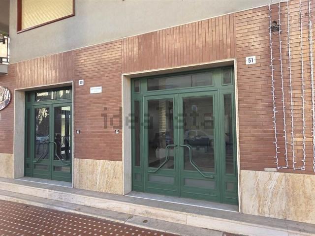 Locale Commerciale in affitto a San Cataldo, Sicilia