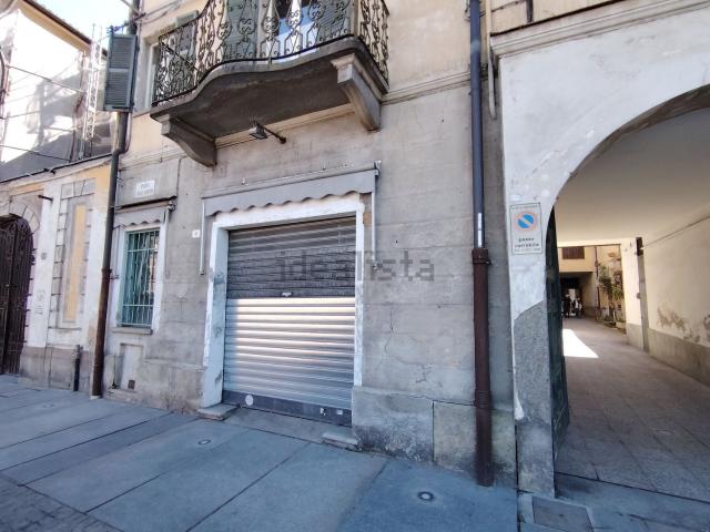 Locale Commerciale in affitto a Piemonte, Cuneo