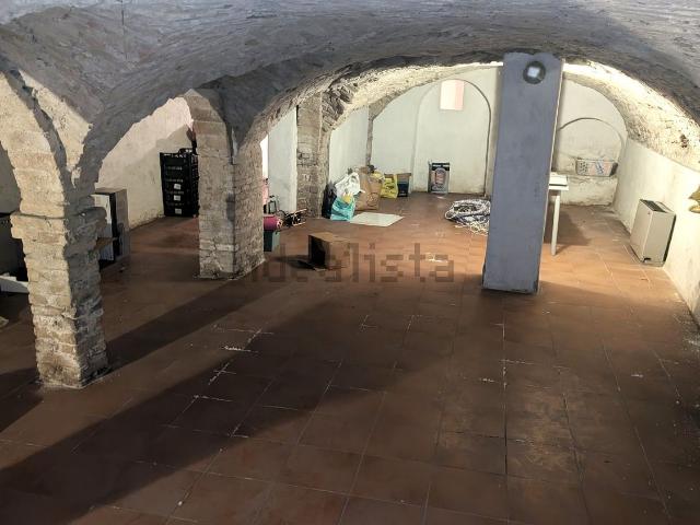 Locale Commerciale in affitto a Sorbolo, Reggio Emilia