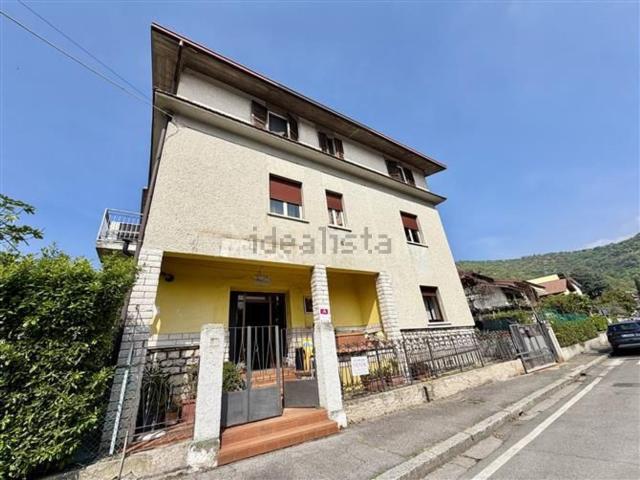Locale Commerciale in affitto a Zona Ovest, Brescia