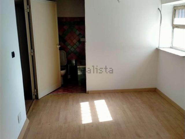 Locale Commerciale in affitto a Acireale, Sicilia