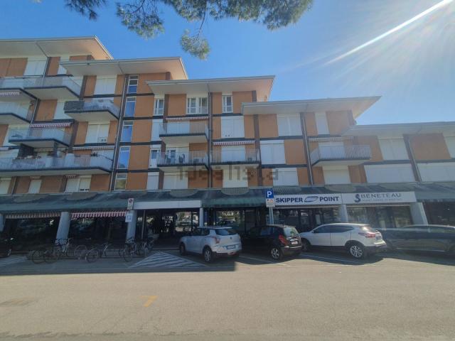 Locale Commerciale in affitto a Caorle, Veneto