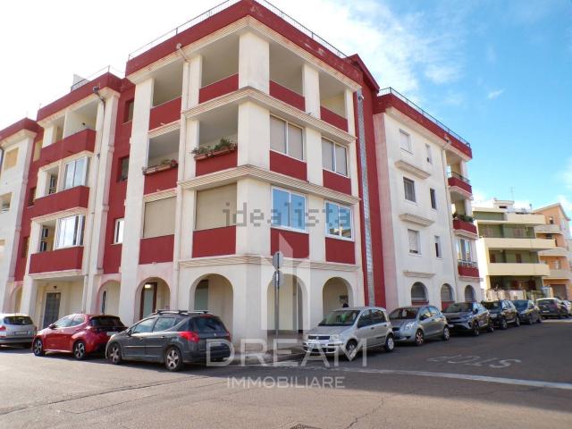 Locale Commerciale in affitto a Is Arenas, Quartu Sant'elena