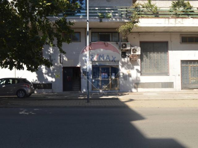 Locale Commerciale in affitto a Corigliano-Rossano, Calabria