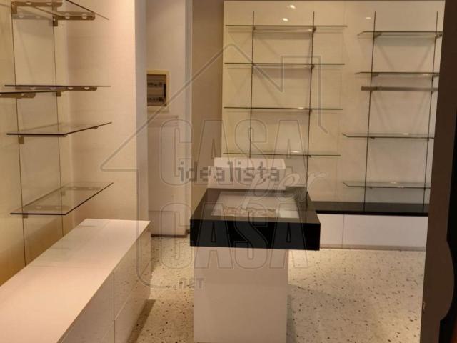 Locale Commerciale in affitto a Monselice, Veneto