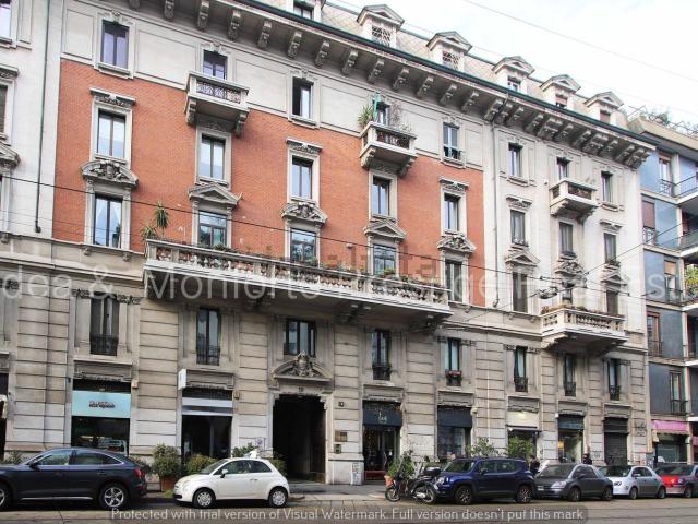 Locale Commerciale in affitto a Municipio 1, Milano