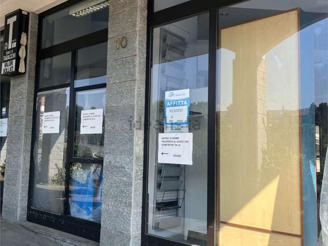 Locale Commerciale in affitto a Piemonte, Torino