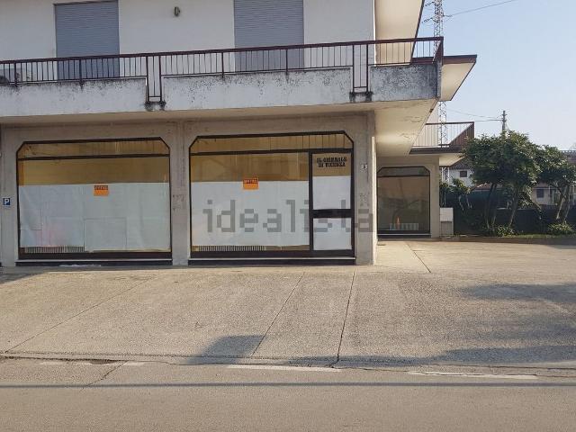 Locale Commerciale in affitto a Malo, Veneto