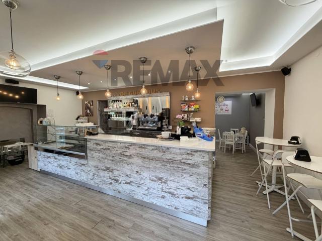 Locale Commerciale in affitto a Campobasso, Molise