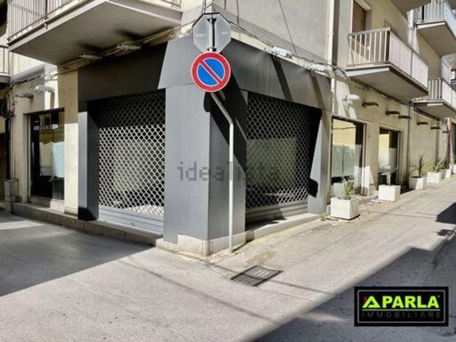 Locale Commerciale in affitto a Acquanova, Canicattì E Borgalino