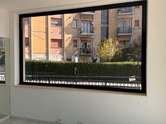 Locale Commerciale in affitto a San Paolo, Vasto
