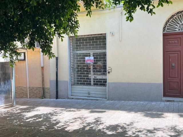 Locale Commerciale in affitto a Minà, Sant'agata Di Militello
