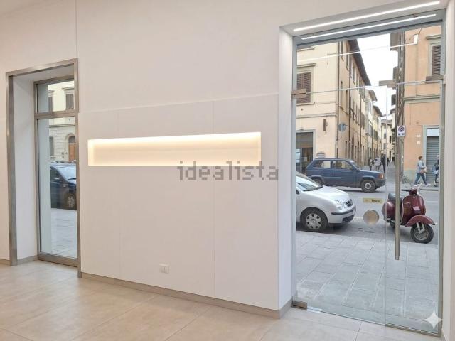 Locale Commerciale in affitto a Monte Po-Nesima-San Leone-Rapisardi, Catania