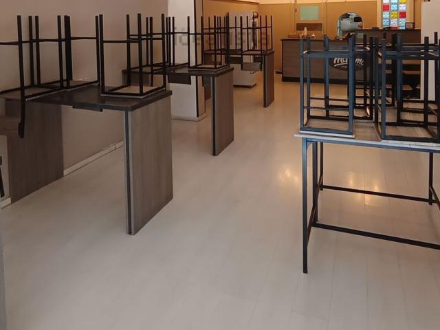 Locale Commerciale in affitto a Puglia, Lecce