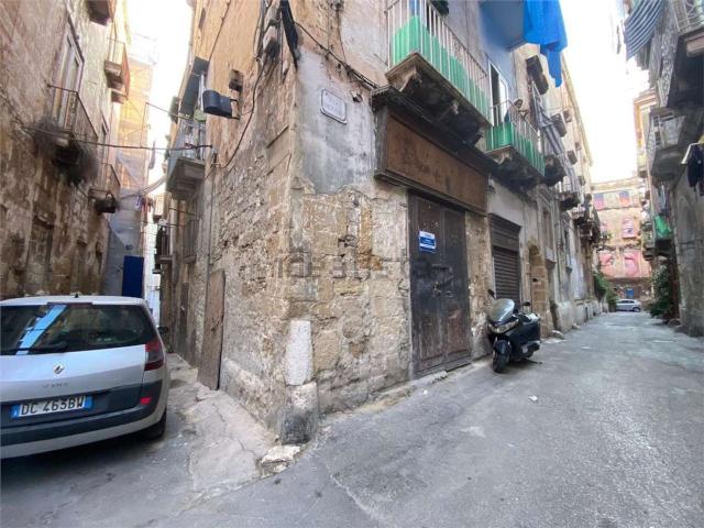 Locale Commerciale in affitto a Puglia, Taranto
