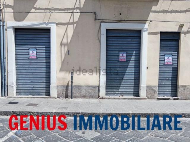 Locale Commerciale in affitto a Biancavilla, Sicilia