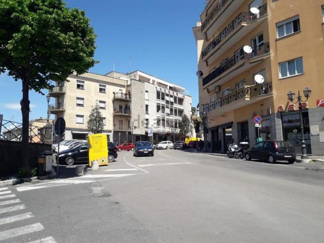 Locale Commerciale in affitto a Roma Capitale, Lazio
