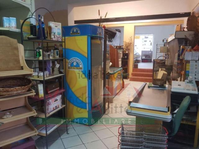 Locale Commerciale in affitto a Vasto, Abruzzo