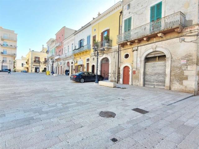 Locale Commerciale in affitto a Puglia, Foggia