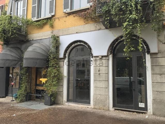 Locale Commerciale in affitto a Municipio 1, Milano