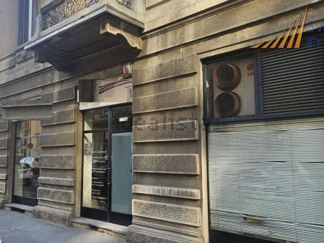 Locale Commerciale in affitto a Zona Omogenea Milano Nord, Sesto San Giovanni