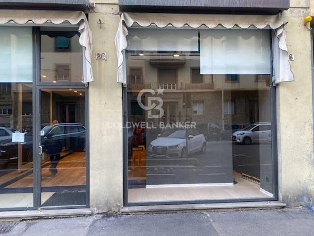 Locale Commerciale in affitto a Quartiere 2, Firenze