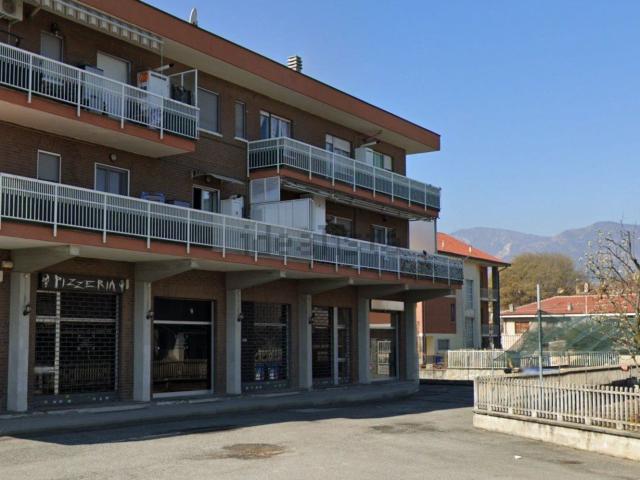 Locale Commerciale in affitto a Borgata Fornelli, Piemonte