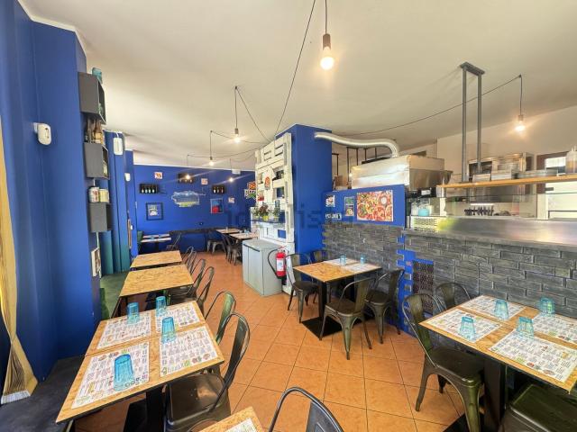 Locale Commerciale in affitto a Comunità Montana Valli del Verbano, Gavirate