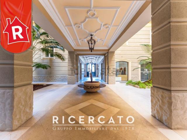 Locale Commerciale in affitto a Puglia, Lecce