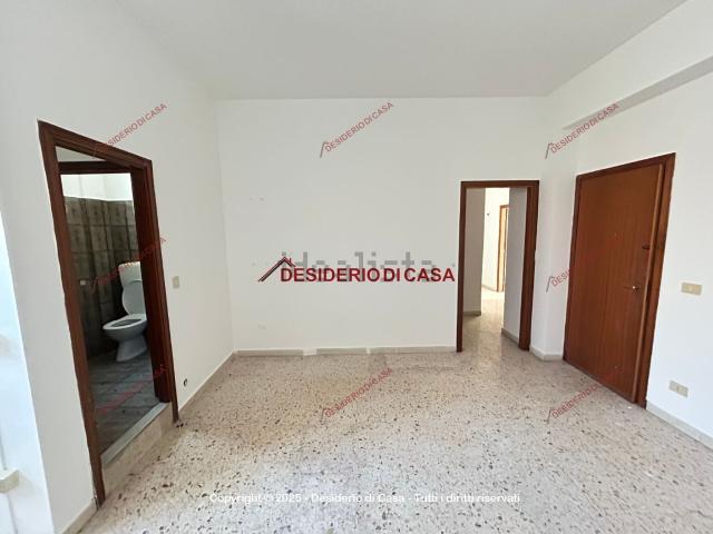 Locale Commerciale in affitto a Bagheria, Sicilia