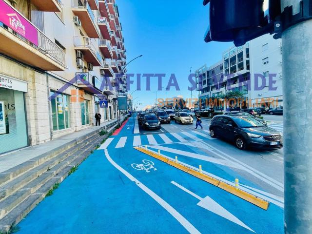 Locale Commerciale in affitto a Neapolis, Siracusa