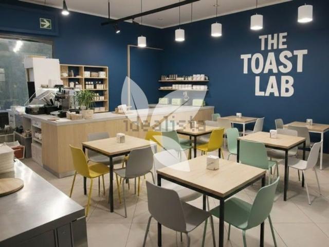 Locale Commerciale in affitto a Fiorenzuola D'arda, Reggio Emilia