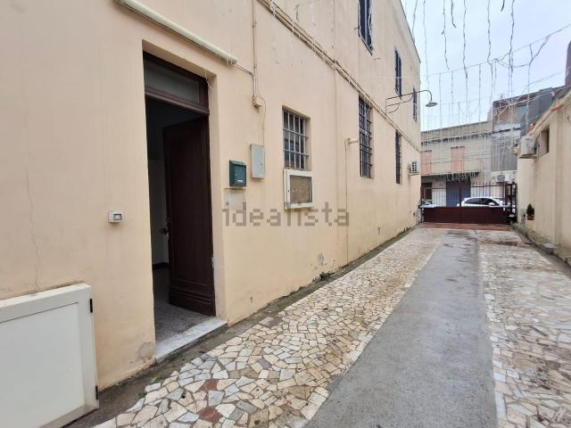 Locale Commerciale in affitto a Lume, Calabria