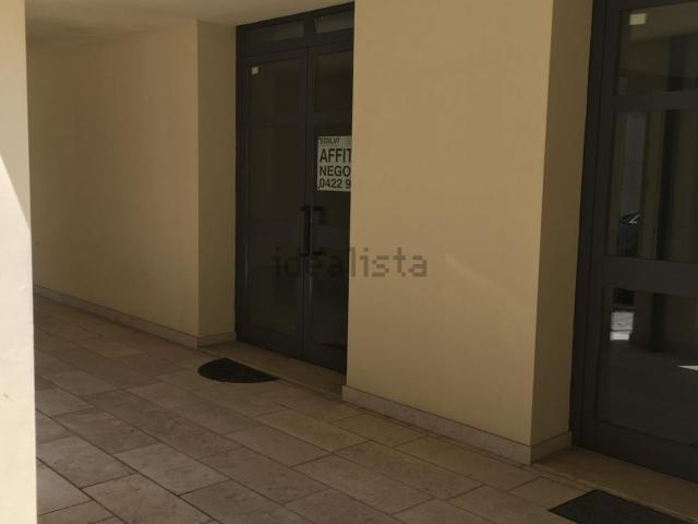 Locale Commerciale in affitto a San Bortolo, Arzignano