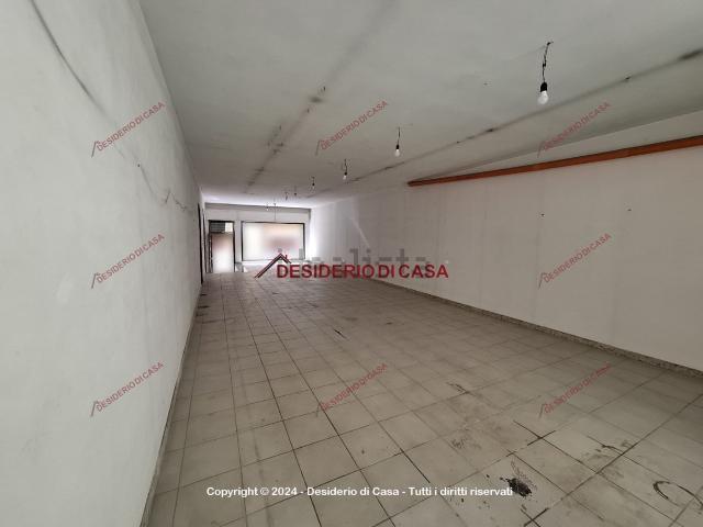 Locale Commerciale in affitto a Casteldaccia, Sicilia