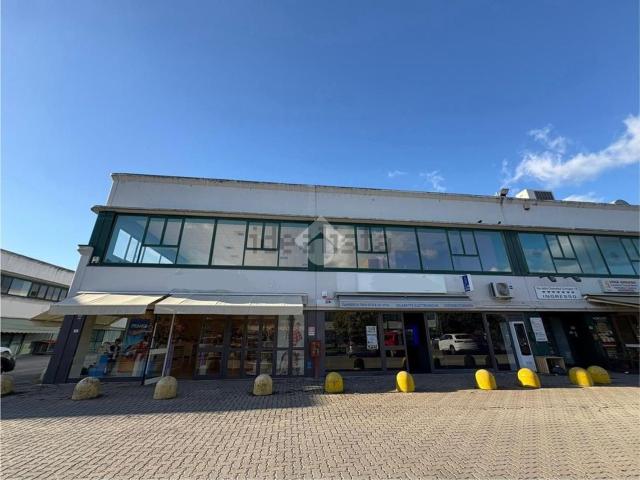 Locale Commerciale in affitto a Figline e Incisa Valdarno, Figline Valdarno