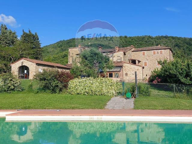 Locale Commerciale in vendita a Donatiella, Arezzo