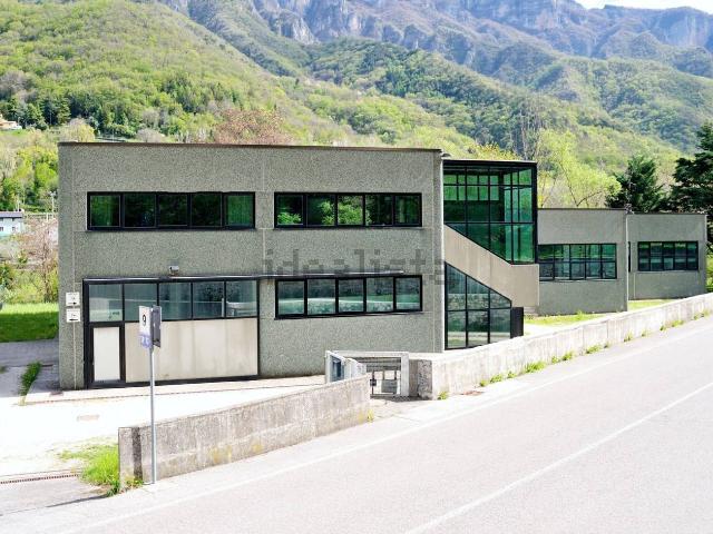 Locale Commerciale in vendita a Casciana Terme Lari, La Turchia