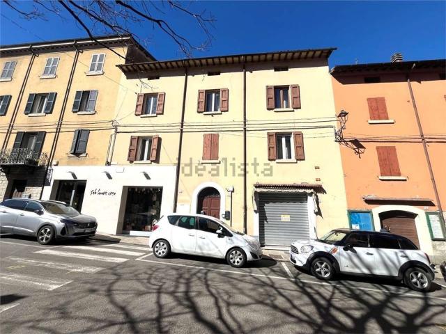 Locale Commerciale in vendita a Unione dei comuni del Frignano, Pavullo Nel Frignano
