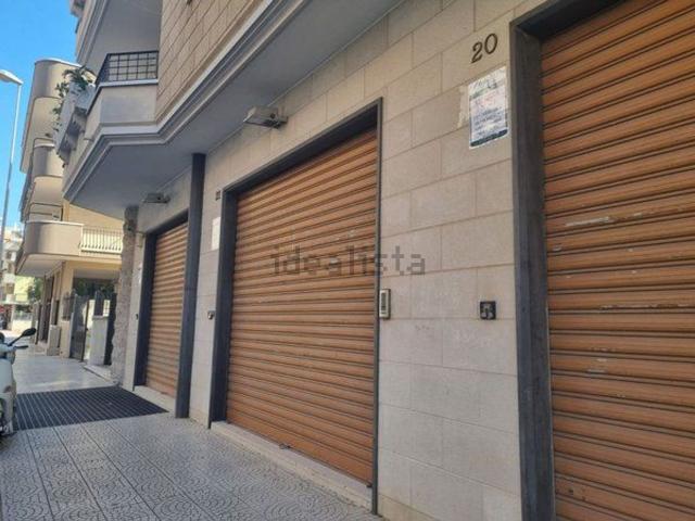 Locale Commerciale in vendita a Unione di comuni Valmarecchia, Pennabilli