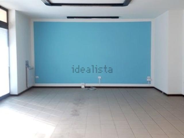 Locale Commerciale in vendita a La Tignamica, Vaiano